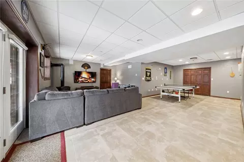 12446 Carmichael Cir, Irwin, PA 15642 photo 38