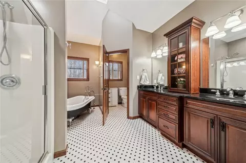 12446 Carmichael Cir, Irwin, PA 15642 photo 24