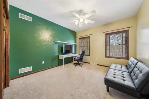 12446 Carmichael Cir, Irwin, PA 15642 photo 29