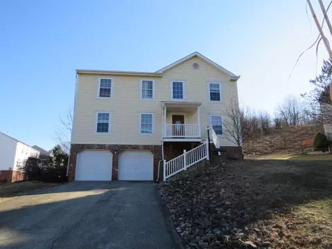 3364 Lenox Dr, Pittsburgh, PA 15238