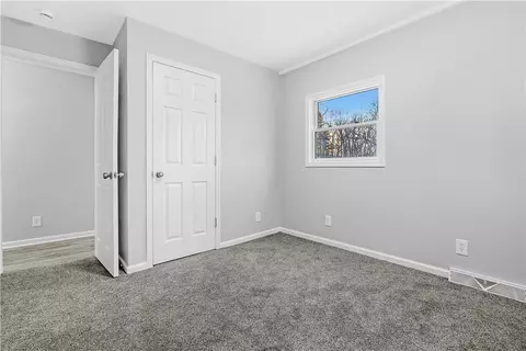 Bedroom - 428 Mars Rd, Mars, PA 16046 photo 3 of 7