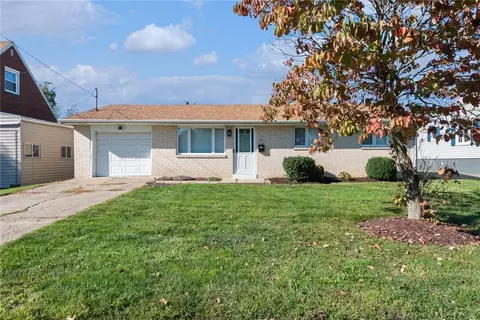 711 3rd St, North Versailles, PA 15137