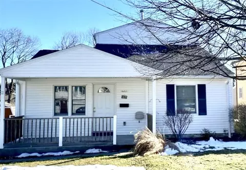 621 W Garrett St, Somerset, PA 15501