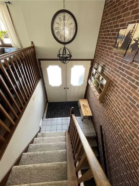 Entry Way - 1022 Monaca Rd, Monaca, PA 15061 photo 1 of 4