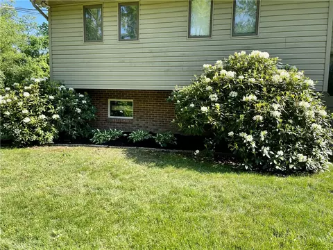 Exterior - 1022 Monaca Rd, Monaca, PA 15061 photo 6 of 8
