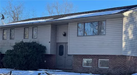 Exterior - 1022 Monaca Rd, Monaca, PA 15061 photo 2 of 8