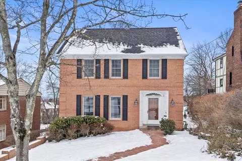 146 Markham Dr, Pittsburgh, PA 15228