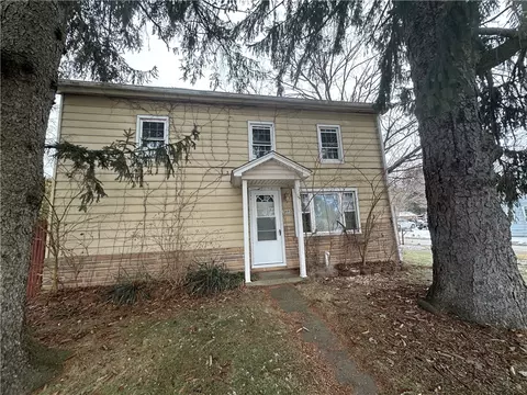 3493 Sharon Rd, West Middlesex, PA 16159