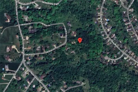 264 Mckim Dr, Pittsburgh, PA 15239