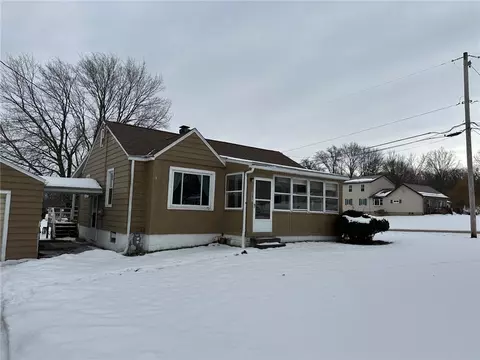 592 Bedford Rd, West Middlesex, PA 16159