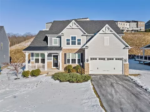 232 Sonni Ln, Mckees Rocks, PA 15136