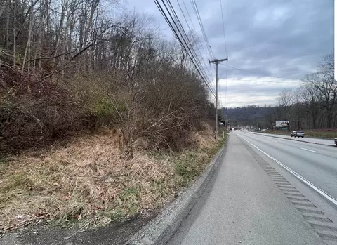 4834 William Penn Hwy Alpine Village Rd, Monroeville, PA 15146