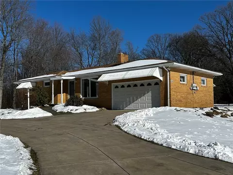 264 Douglass Rd, Beaver Falls, PA 15010