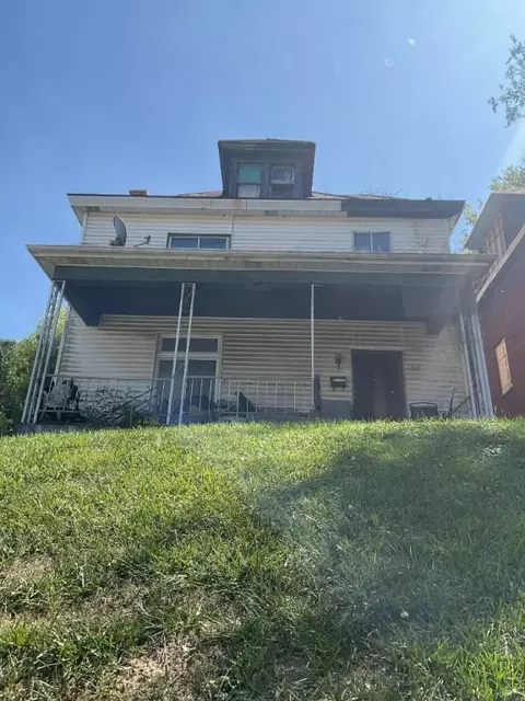 353 High St, Brownsville, PA 15417