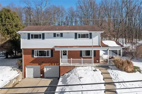 1019 Paintertown Rd, Irwin, PA 15642 photo 2