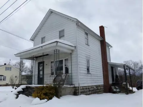 944 S Center Ave, Somerset, PA 15501