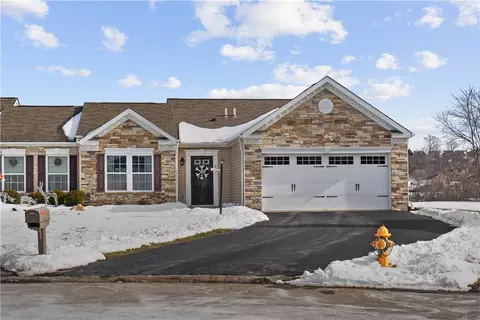 395 Christine Ln, Clairton, PA 15025