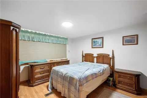 504 Will Ln, Pittsburgh, PA 15236 photo 21