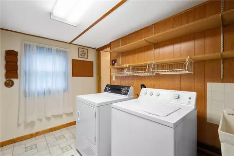 504 Will Ln, Pittsburgh, PA 15236 photo 17