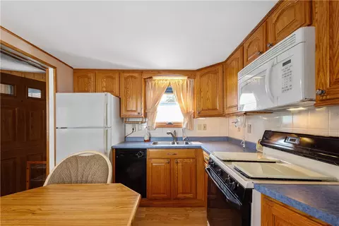 504 Will Ln, Pittsburgh, PA 15236 photo 14