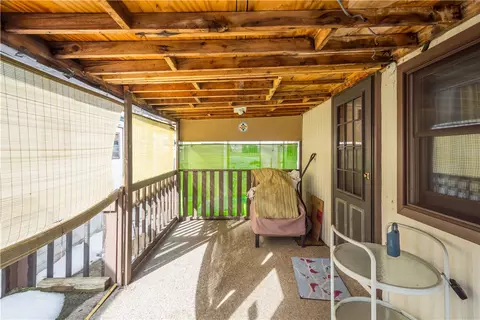 504 Will Ln, Pittsburgh, PA 15236 photo 6