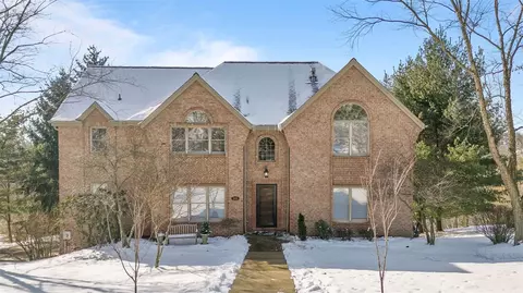 319 Marberry Dr, Pittsburgh, PA 15215