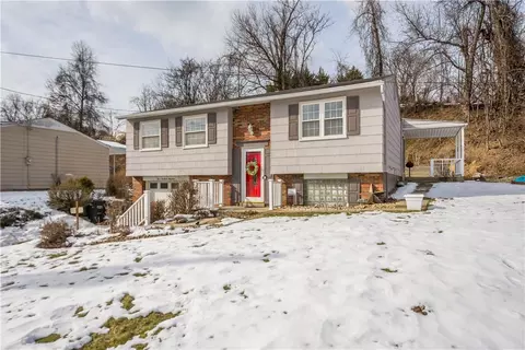 419 Kinkura Dr, Pittsburgh, PA 15212