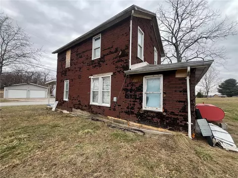 118 Tomcat Hollow Rd, Smithfield, PA 15478