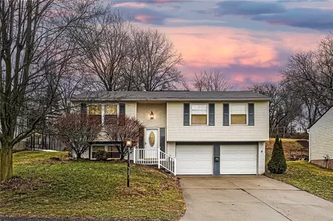 163 Hunting Creek Rd, Canonsburg, PA 15317