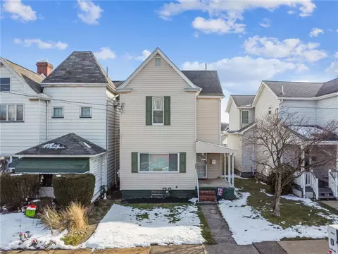 422 Everson Ave, Scottdale, PA 15683