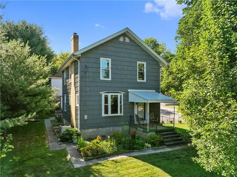 300 Bull Run Rd, Brownsville, PA 15417