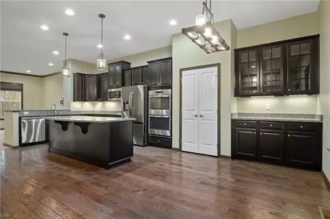 802 Oneida Cir, Mars, PA 16046 photo 10