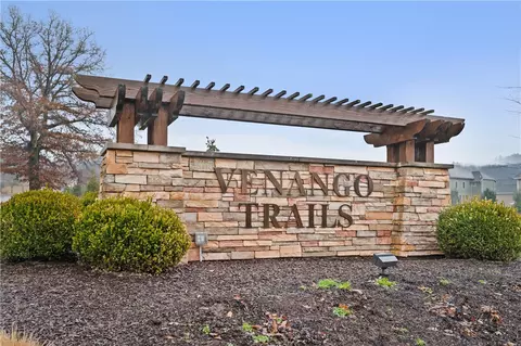 802 Oneida Cir, Mars, PA 16046 photo 33