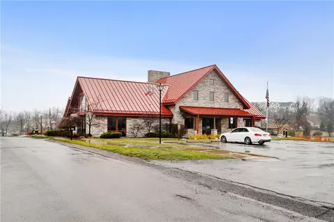 802 Oneida Cir, Mars, PA 16046 photo 30