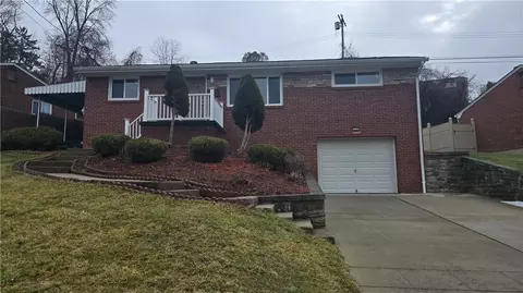 144 Travis Dr, Pittsburgh, PA 15236