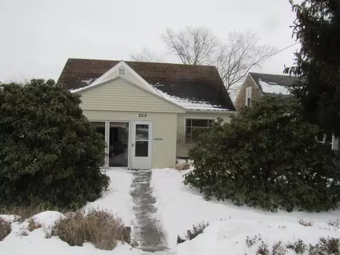 205 Warren St, Johnstown, PA 15905