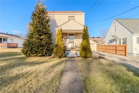 805 Clara St, North Versailles, PA 15137