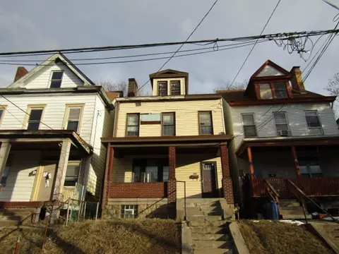 208 Bonvue St, Pittsburgh, PA 15214