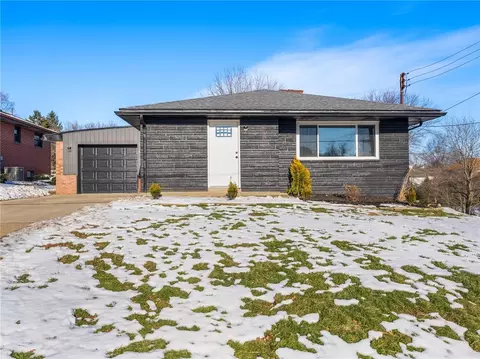 3109 Orchard Dr, Aliquippa, PA 15001
