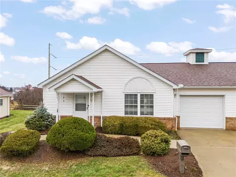 221 Village Ct, Washington, PA 15301