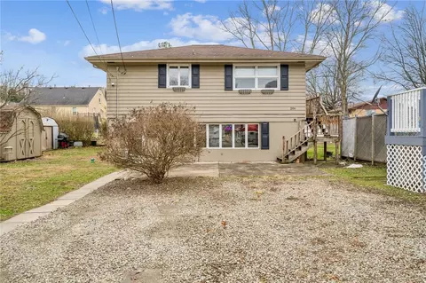 206 Grove, Belle Vernon, PA 15012