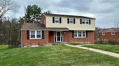 1459 Laurel Dr, Pittsburgh, PA 15235