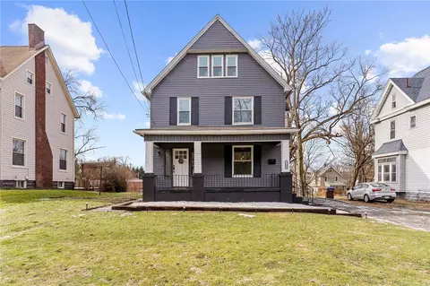 1299 Hall Ave, Sharon, PA 16146