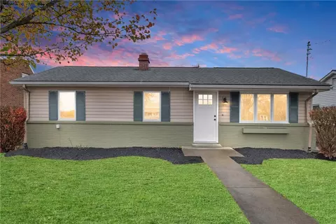 1513 Charlton Hts, Coraopolis, PA 15108