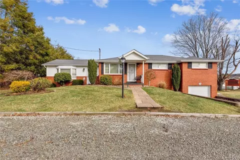 189 Maple Dr, Latrobe, PA 15650