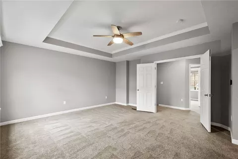 215 Lockheed Dr, Coraopolis, PA 15108 photo 16