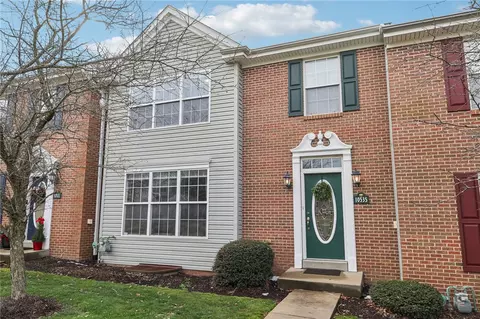 10535 Forest Hill Dr, Wexford, PA 15090