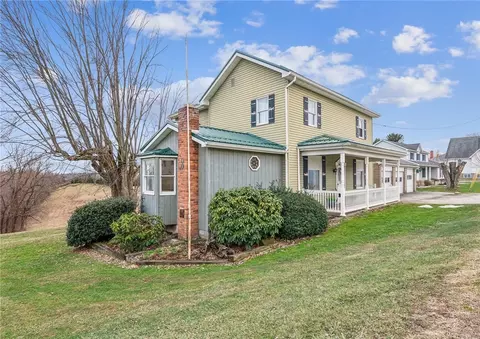 1054 Middletown Rd, Greensburg, PA 15601