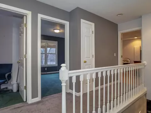 Entry Way - 8 Cherry Aly, Monaca, PA 15061 photo 2 of 2
