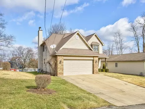 Exterior - 8 Cherry Aly, Monaca, PA 15061 photo 2 of 9